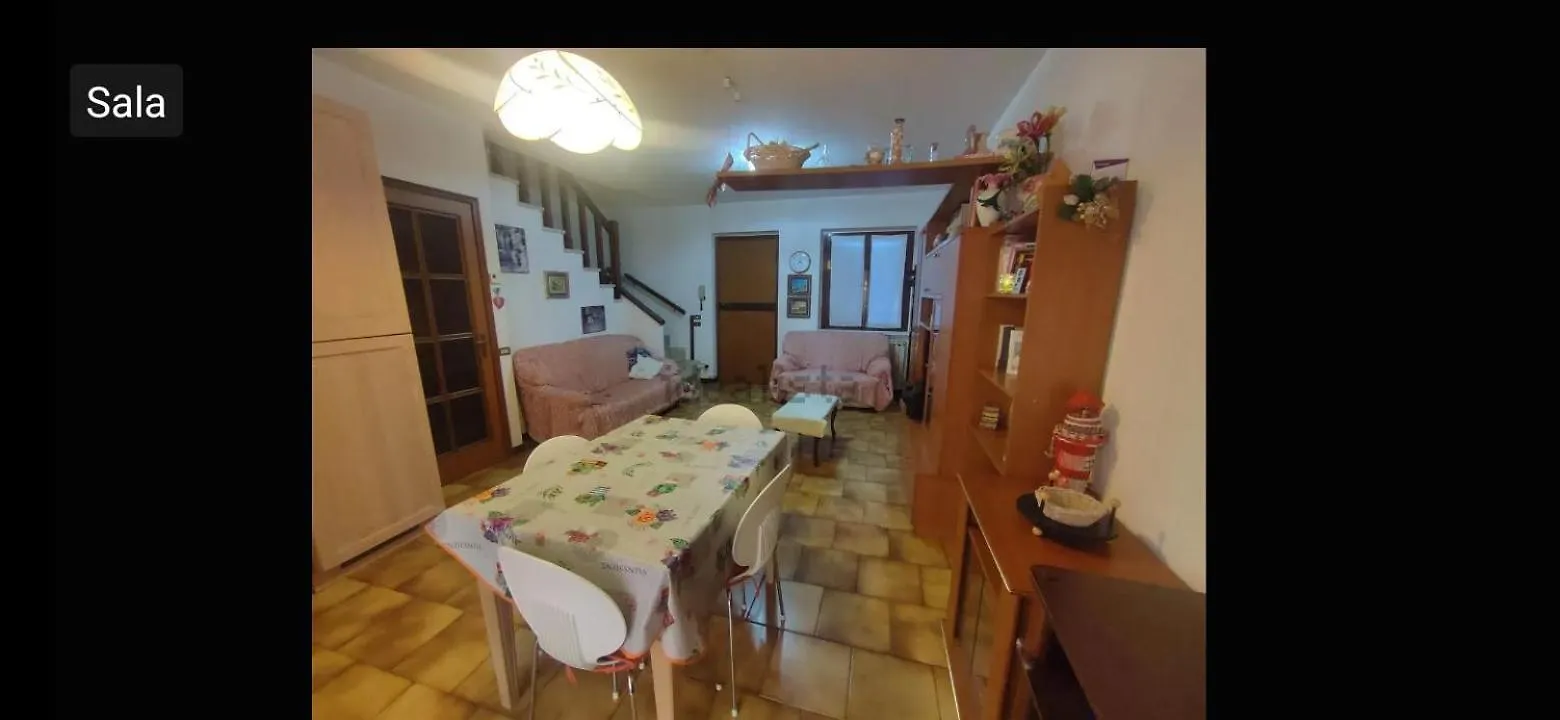 Avenza Veronica דירה